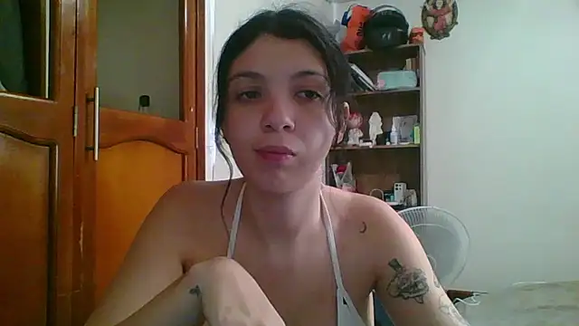 Snapshot of Shopianova chatting on 02.28.26 Shopianova online show from 02.28.26