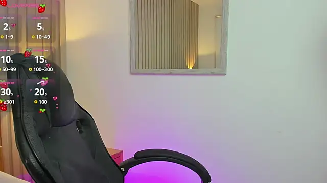 nina blake online show from 10.10.25