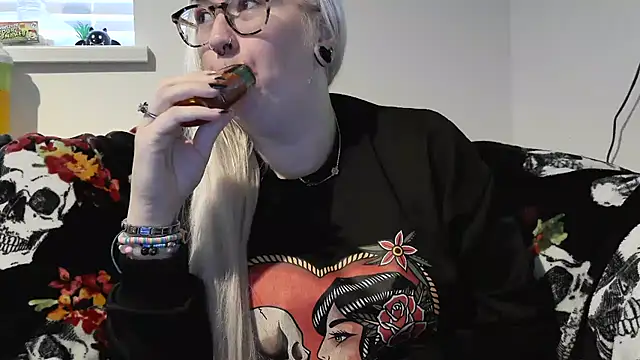 Sizzling Indie36 online show from 09.18.25