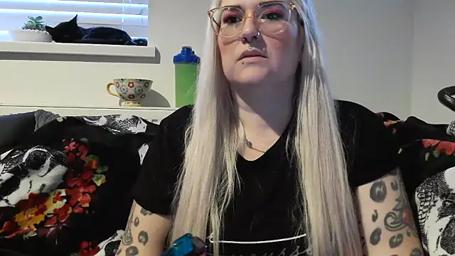 Sizzling Indie36 online show from 09.28.25