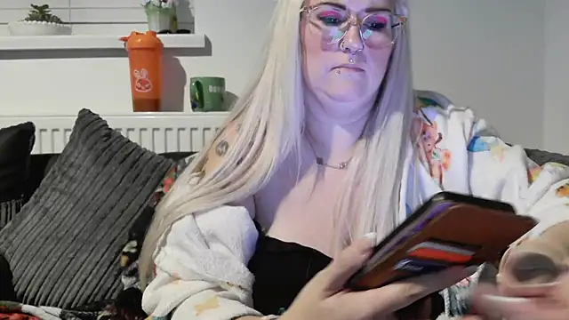 Sizzling Indie36 online show from 09.29.25