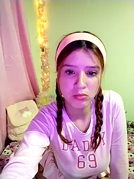 Sophie joyy online show from 10.07.25