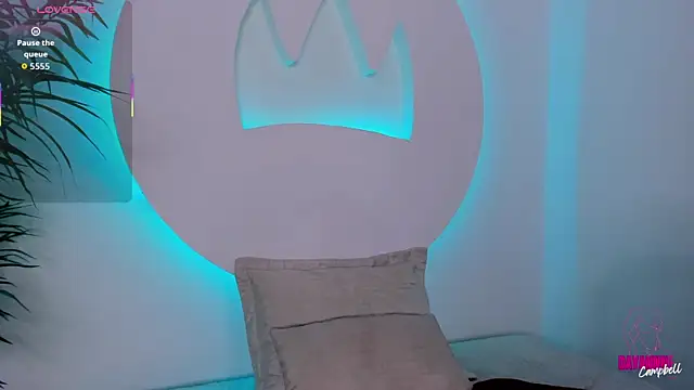 Dayanne campbelll online show from 10.14.25