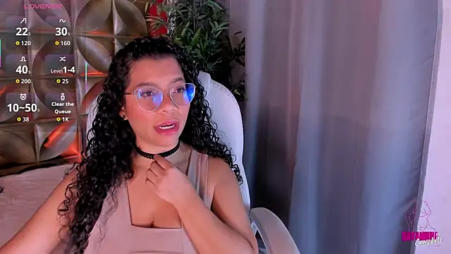 Dayanne campbelll online show from 10.25.25