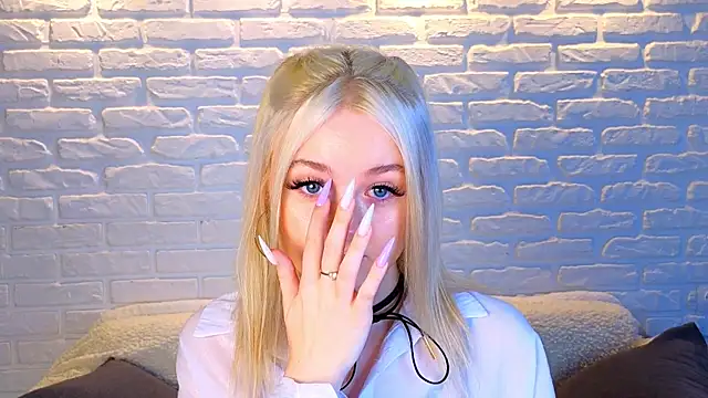 minigirl online show from 03.21.25