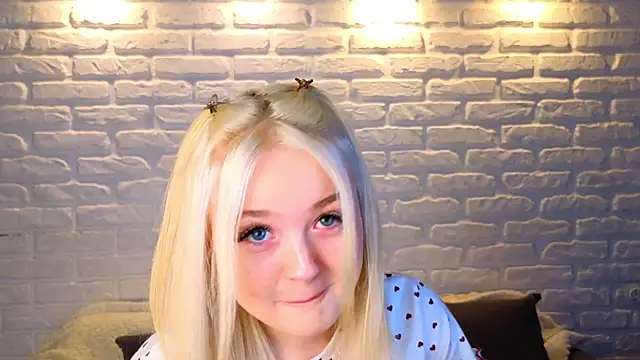 minigirl online show from 03.23.25