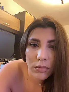 Natasha Cameron22 online show from 11.04.25