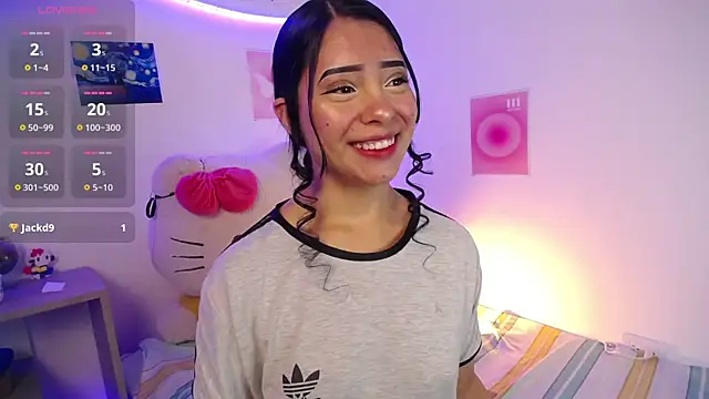 Snapshot of Emilybutterfly1 chatting on 09.17.25 Emilybutterfly1 online show from 09.17.25