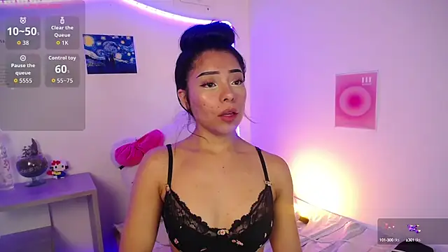 Snapshot of Emilybutterfly1 chatting on 09.28.25 Emilybutterfly1 online show from 09.28.25