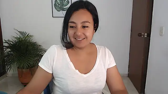 Snapshot of Themagicpotion chatting on 05.29.26 Themagicpotion online show from 05.29.26