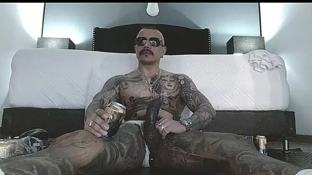 danilog515 online show from 03.20.25