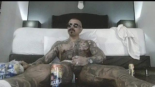 danilog515 online show from 10.02.25