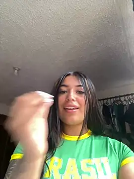 KatianPierce online show from 06.17.26
