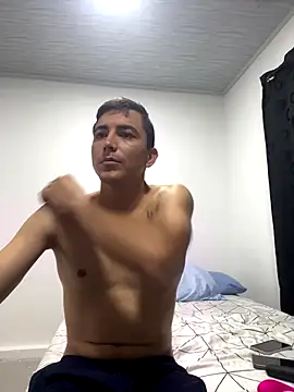 pareja curiosa19 online show from 10.21.25