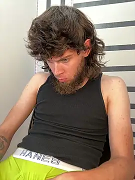 bwcizThrobbing online show from 04.10.26