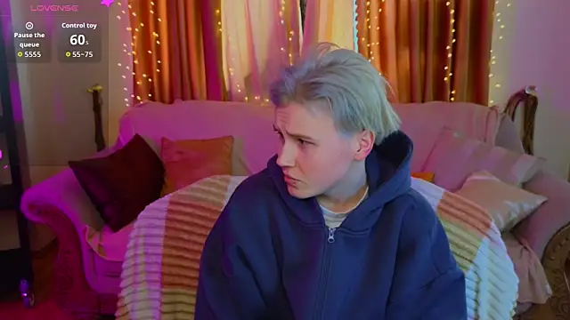 Tara Lawson online show from 02.05.26