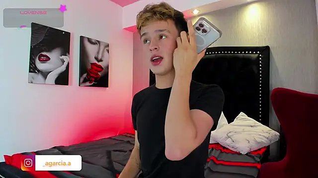 LiamWildx20 online show from 02.19.26