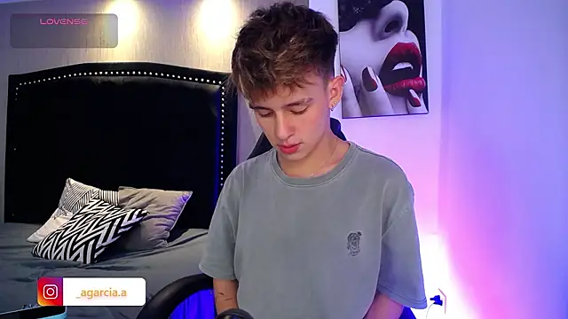 LiamWildx20 online show from 03.30.26