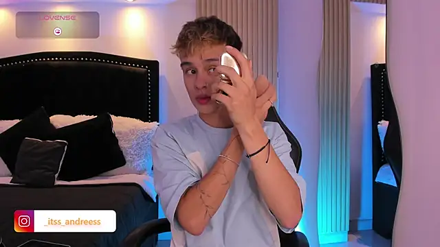 LiamWildx20 online show from 07.13.26