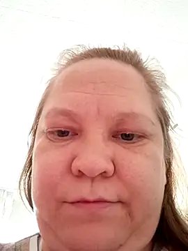 Snapshot of -LOLALEY- chatting on 10.25.25 -LOLALEY- online show from 10.25.25