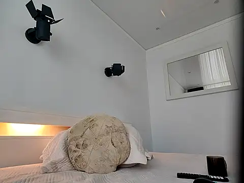 ANA STA S  online show from 11.25.25