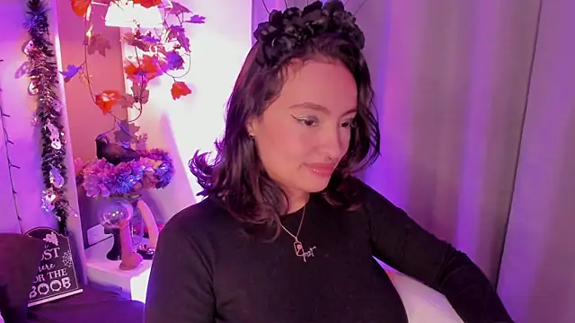 Angelica Moon21 online show from 10.19.25