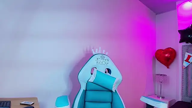 Lia adamsss online show from 02.12.26