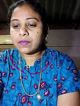 Snapshot of JENNIFERtamil chatting on 01.17.26 JENNIFERtamil online show from 01.17.26