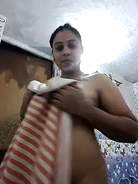 Snapshot of JENNIFERtamil chatting on 02.21.26 JENNIFERtamil online show from 02.21.26