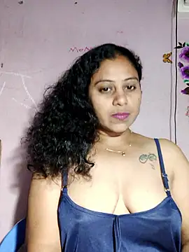 Snapshot of JENNIFERtamil chatting on 02.28.26 JENNIFERtamil online show from 02.28.26