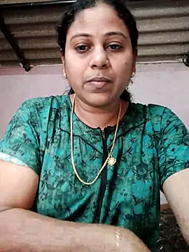 Snapshot of JENNIFERtamil chatting on 03.10.26 JENNIFERtamil online show from 03.10.26