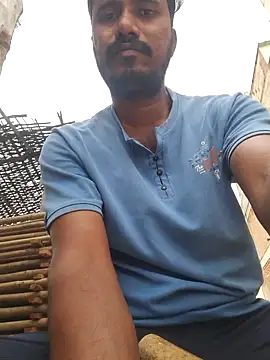 Snapshot of hot_integer chatting on 10.10.25 hot integer online show from 10.10.25