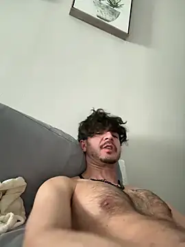 Snapshot of VicS119717 chatting on 03.22.25 VicS119717 online show from 03.22.25