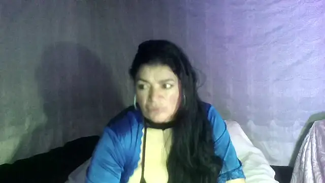 Snapshot of sexy_camy1 chatting on 10.14.25 sexy camy1 online show from 10.14.25