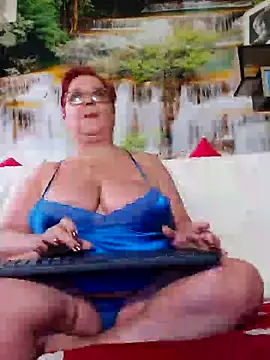 Snapshot of QueenPammy1 chatting on 01.21.25 QueenPammy1 online show from 01.21.25