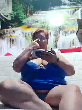 Snapshot of QueenPammy1 chatting on 02.07.25 QueenPammy1 online show from 02.07.25