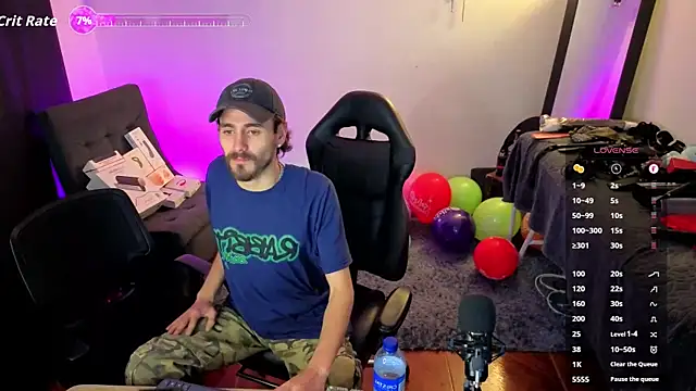 Snapshot of Aaron_malikk chatting on 09.19.25 Aaron malikk online show from 09.19.25