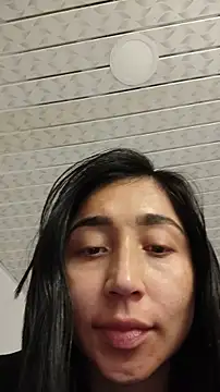 Elowyn online show from 12.21.25