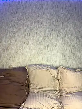 Ariana Sanderss online show from 09.20.25