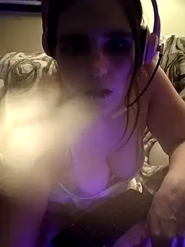 Snapshot of CumulusKitten chatting on 09.25.25 CumulusKitten online show from 09.25.25