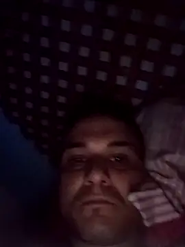 Snapshot of calfran chatting on 10.17.25 calfran online show from 10.17.25