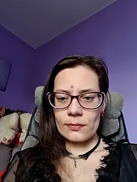 MilanaPure online show from 10.13.25