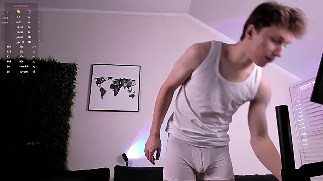 Snapshot of Adrian_Dee chatting on 09.26.25 Adrian Dee online show from 09.26.25