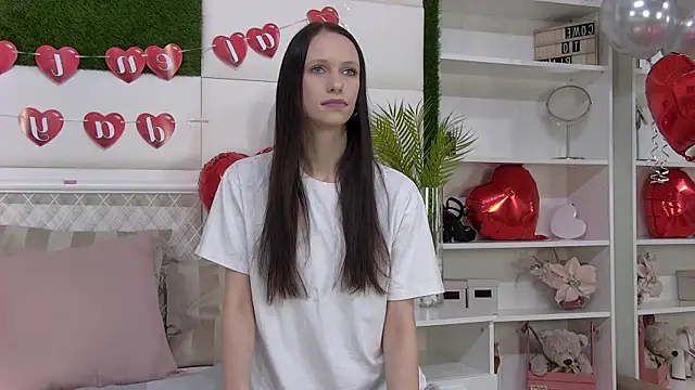 TaraHarris online show from 02.10.26