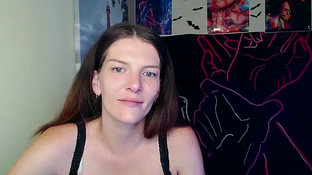 VanessaRey  online show from 09.21.25