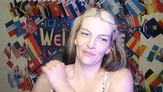 Snapshot of VanessaRey_ chatting on 06.29.26 VanessaRey online show from 06.29.26