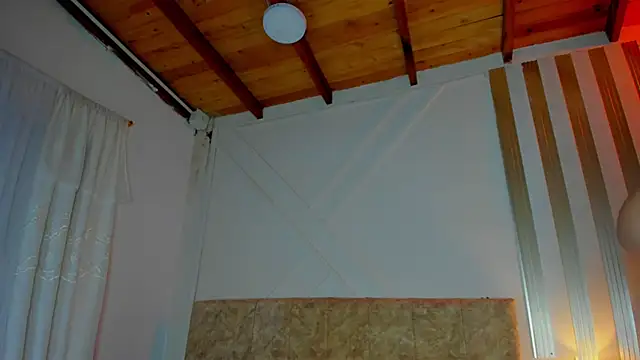 angelinarouse  online show from 11.04.25