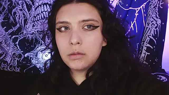 mikaskullcs online show from 10.07.25