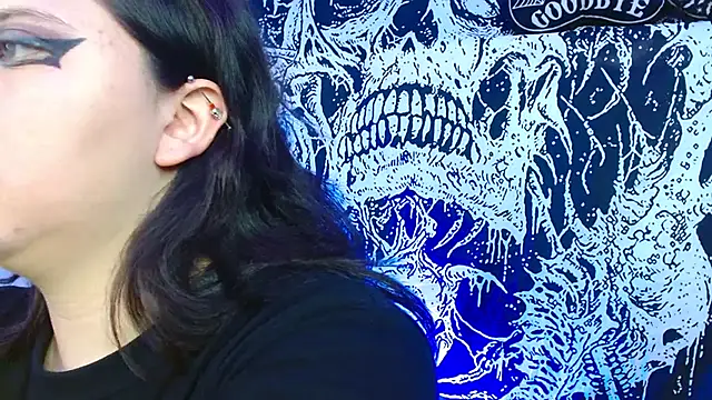 mikaskullcs online show from 10.08.25