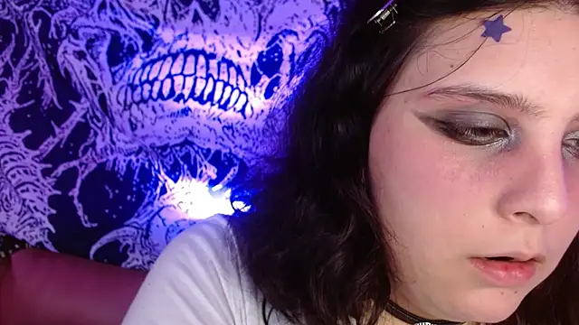 mikaskullcs online show from 10.16.25